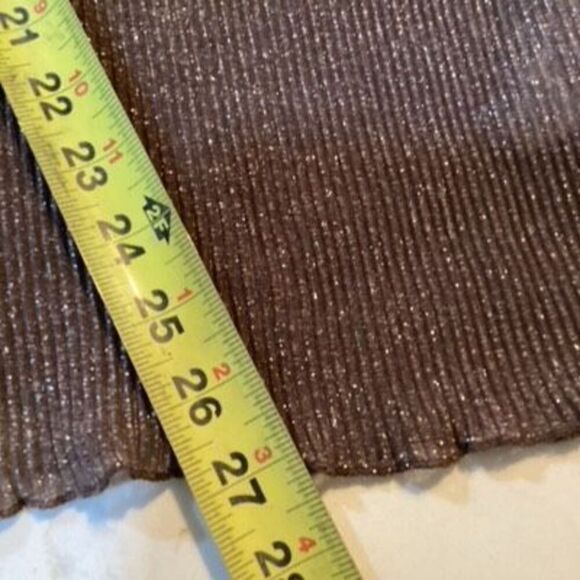 Gimmicks by BKE Buckle Sheer Ribbed Top Sz XS Oversized Bell Sleeve - Picture 5 of 6